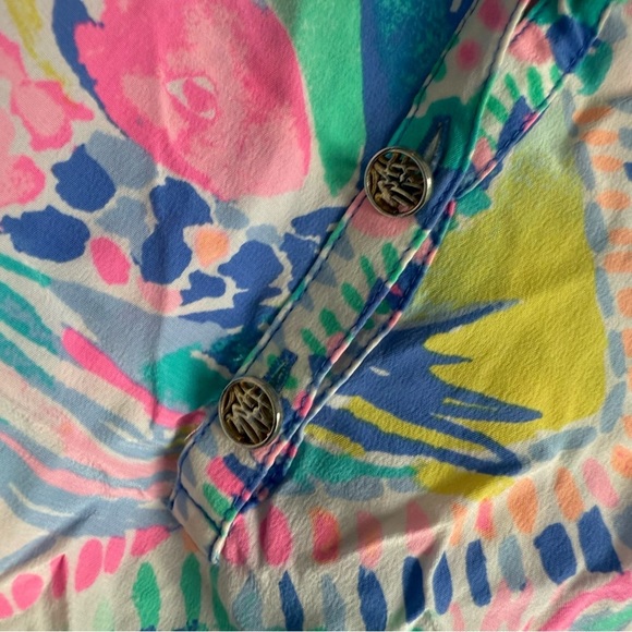 Lilly Pulitzer Size M 100% Silk  Elsa Top on Dancing On Deck Print - Picture 4 of 8